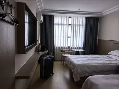 guest photo