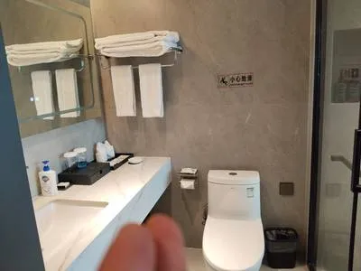 guest photo