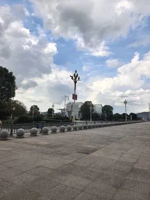 guest photo