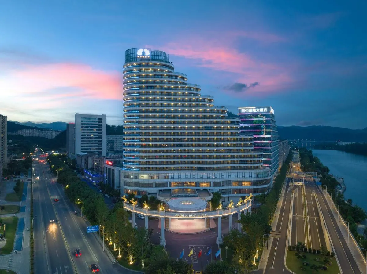 Kaihua International Grand Hotel