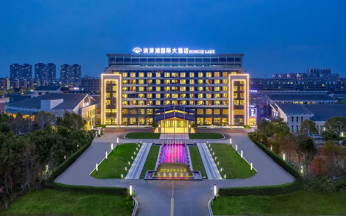 Huaian Hongze Hu International Grand Hotel