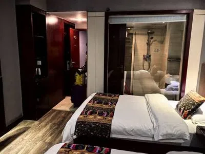 guest photo