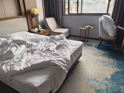 guest photo