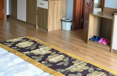 guest photo