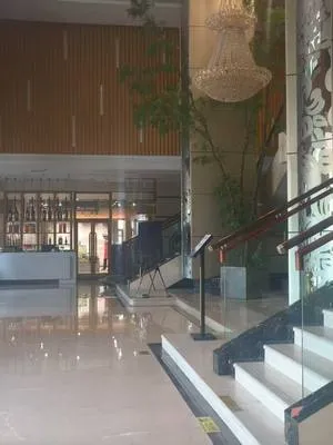 guest photo