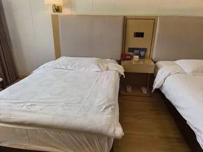 guest photo
