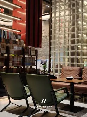 guest photo