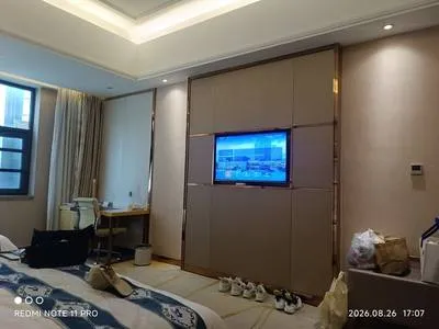 guest photo