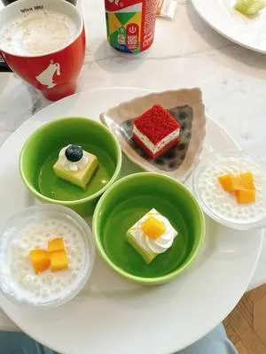 guest photo