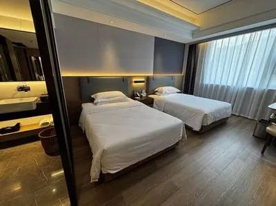 guest photo