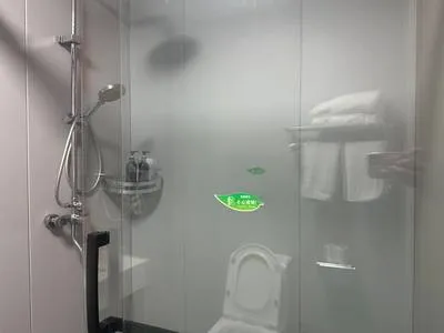 guest photo