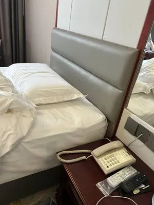 guest photo