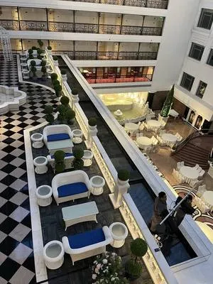 guest photo