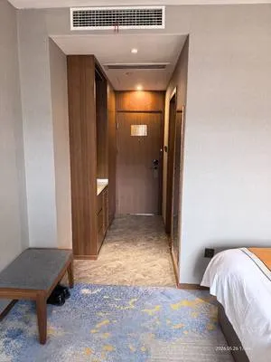 guest photo