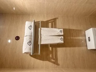 guest photo