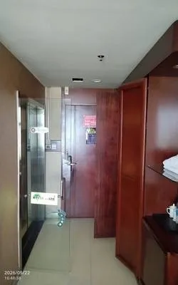 guest photo