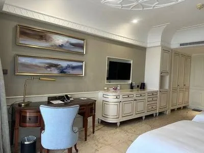guest photo