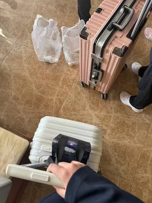guest photo
