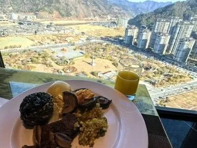 guest photo