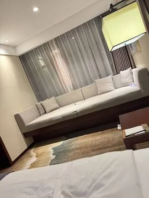 guest photo