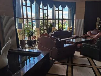 guest photo