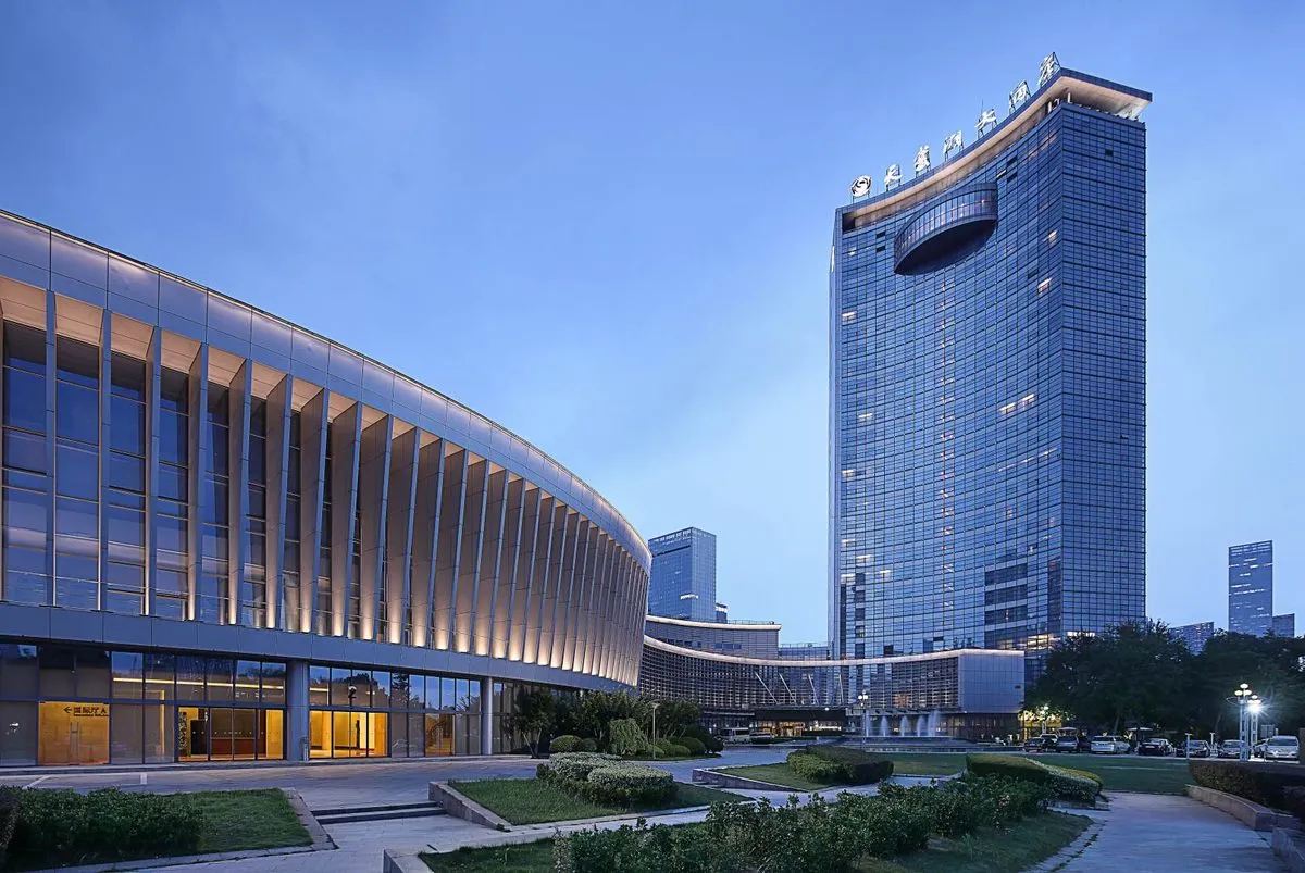 Tiane Hu Grand Hotel