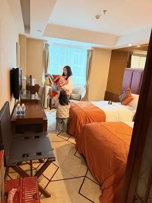 guest photo