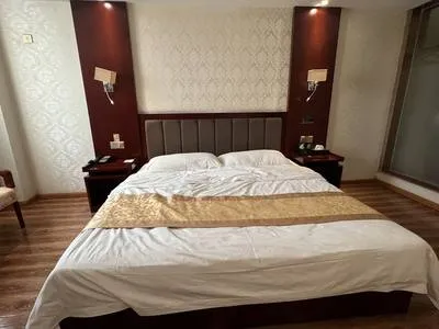guest photo