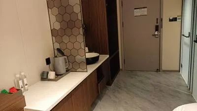 guest photo