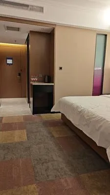 guest photo