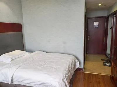guest photo