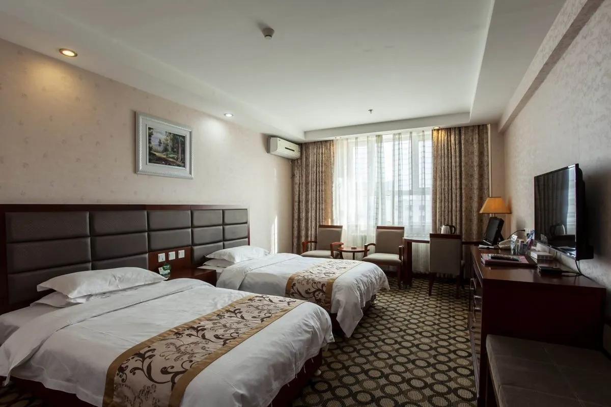 Bole Yangguang Hotel