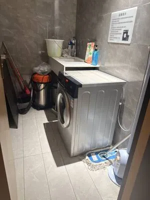 guest photo