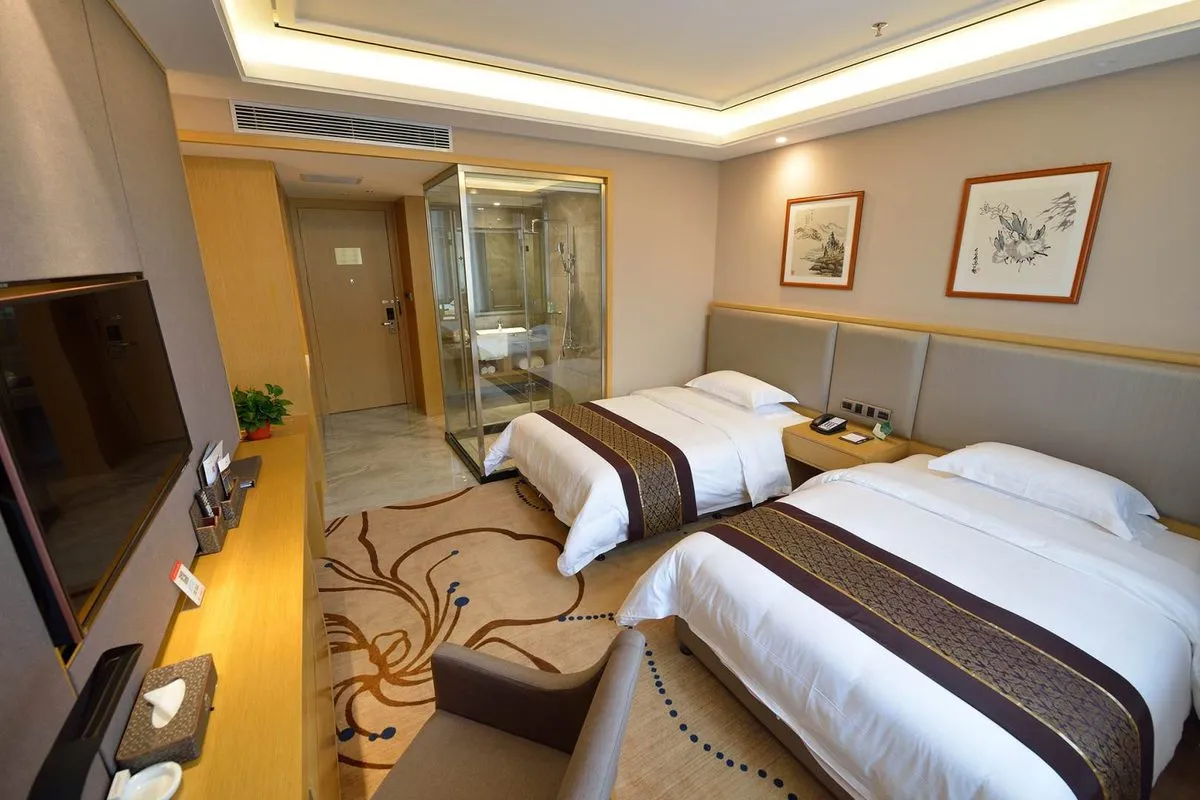 Baiyin Ruyi Yangguang Grand Hotel