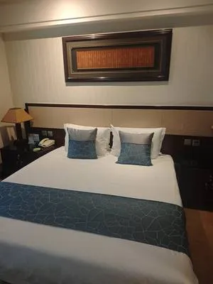 guest photo