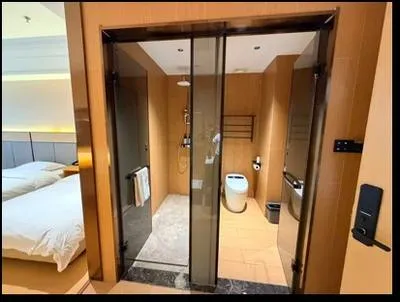guest photo