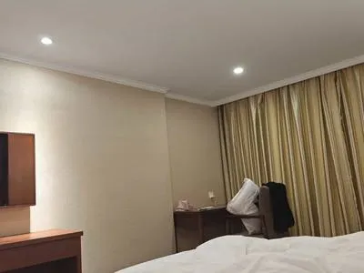 guest photo