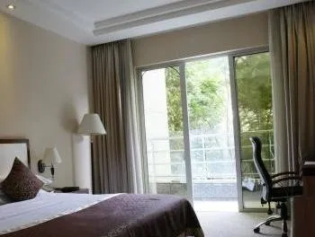 guest photo
