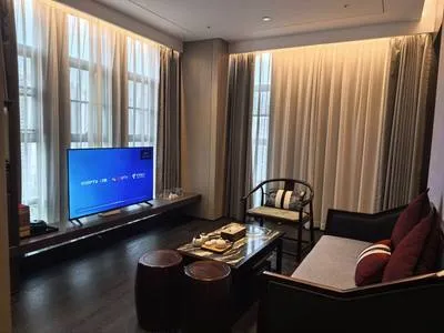 guest photo