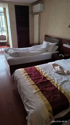 guest photo