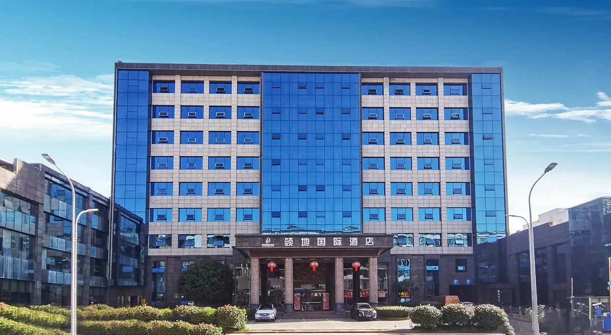 Yilong Lingdi International Hotel