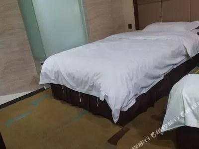 guest photo
