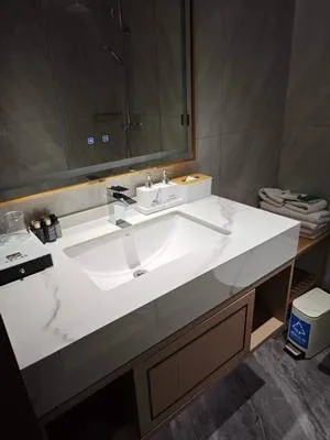 guest photo