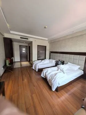 guest photo