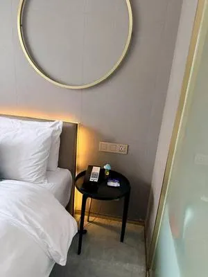 guest photo