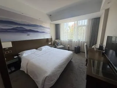 guest photo