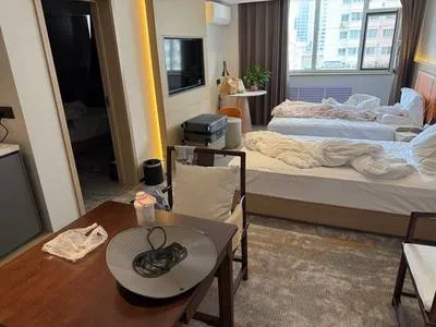 guest photo