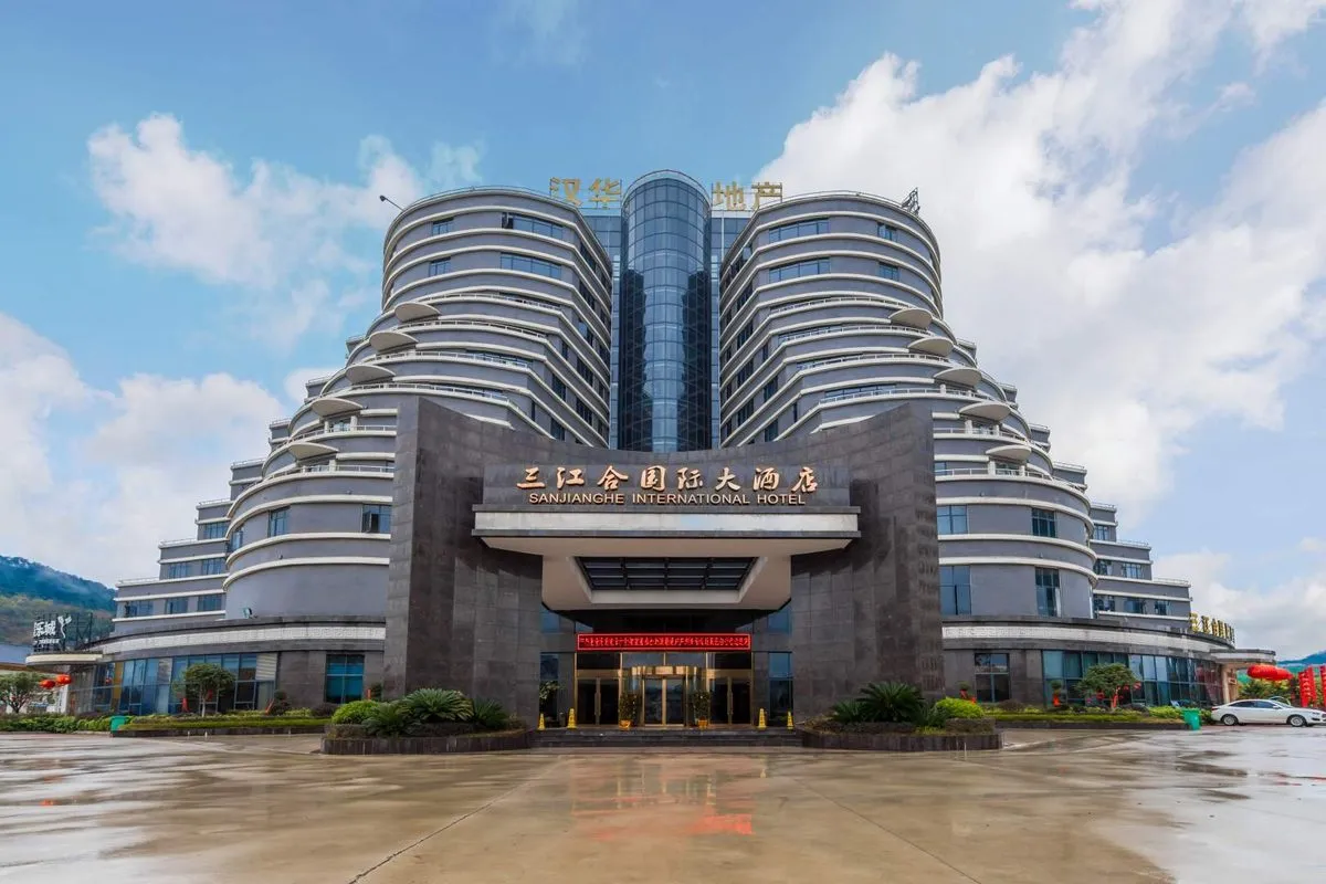 Pingle Sanjiang He International Grand Hotel