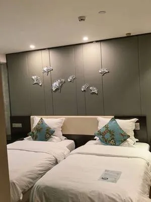 guest photo