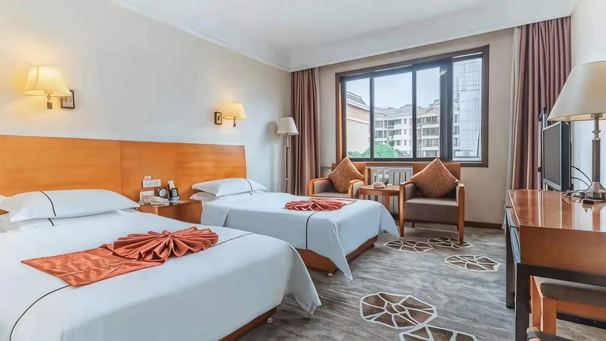 Fenghuang Grand Hotel